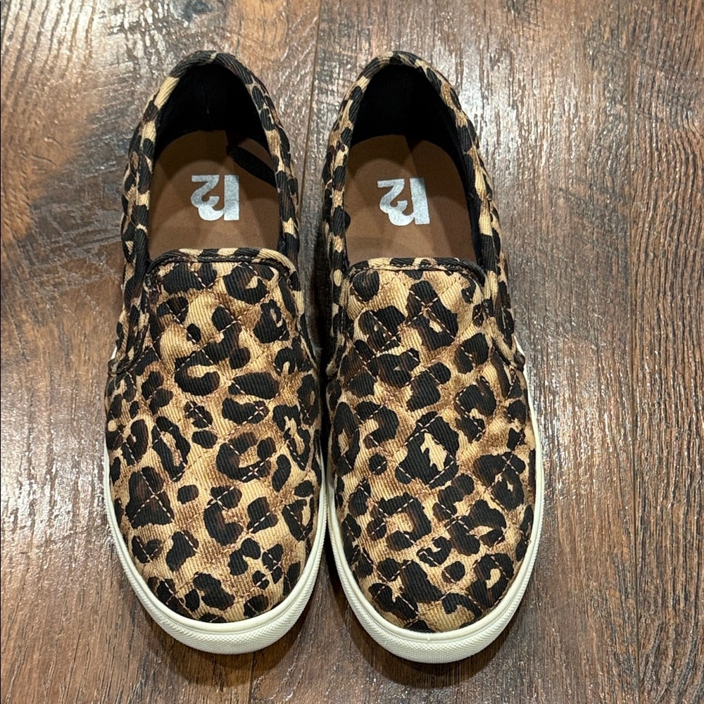 R2 Slip-On Shoes
